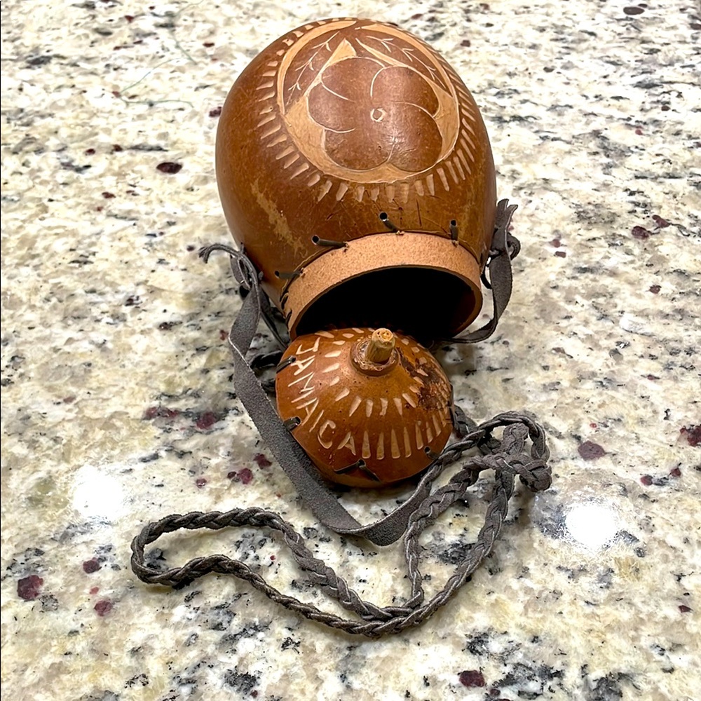Vintage Handcrafted from JAMICA Brown Gourd with Strap and removable Top